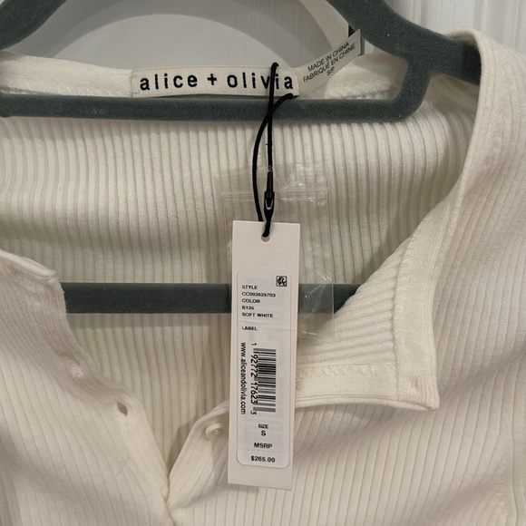 Alice and Olivia NWT Soft White Button Cardigan/Sweater Size Small - Picture 2 of 3